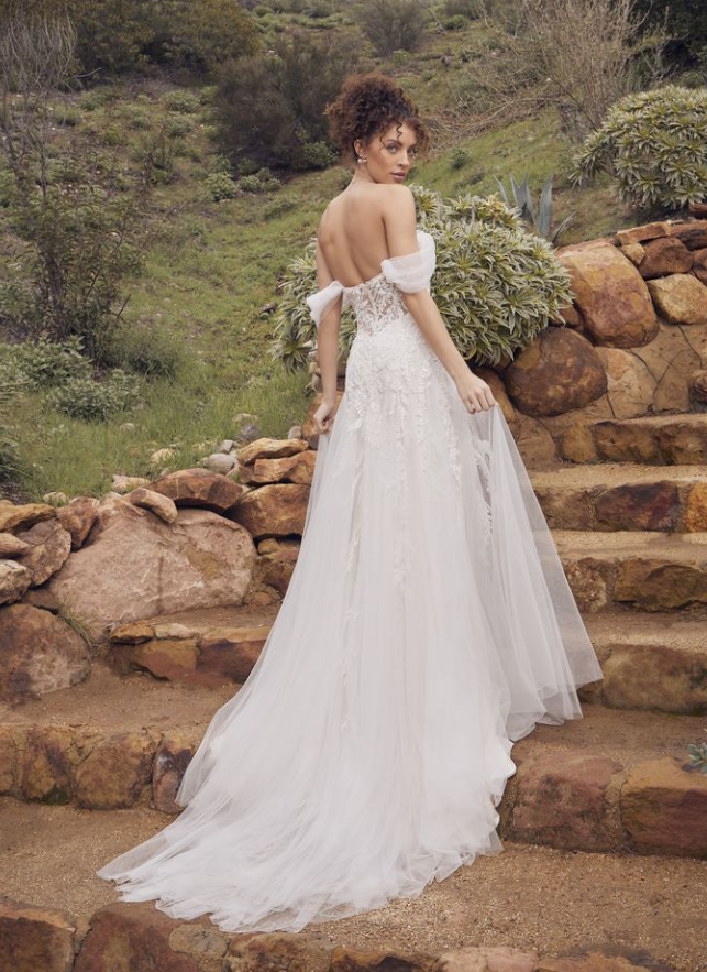 Timeless Bridal Gowns Elegance in Each Stitch